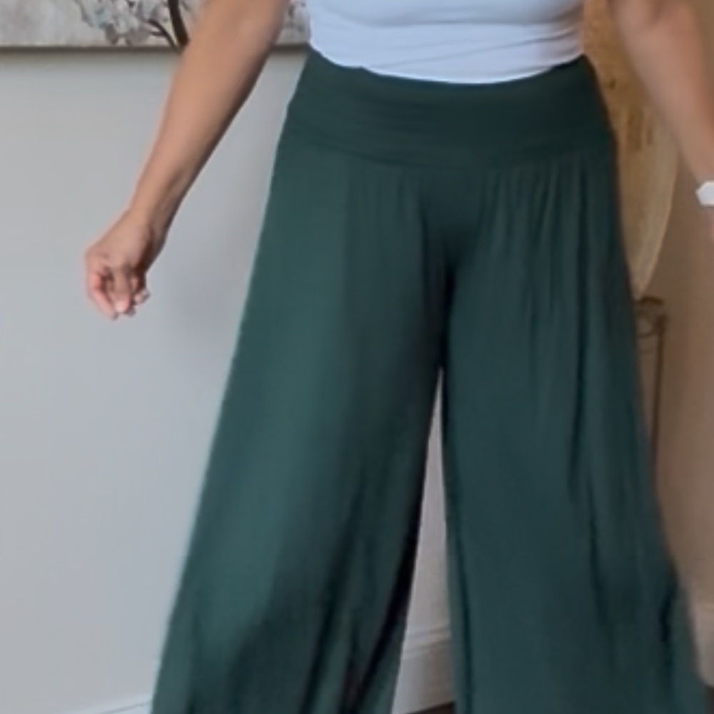 EARTHBOUND Dark Green Wide-Leg Pants